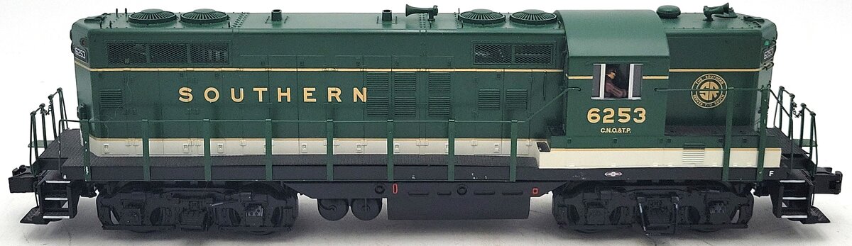 MTH 20-2704-1 O Gauge Southern GP-9 Diesel Engine w/PS2 #6253 EX/Box