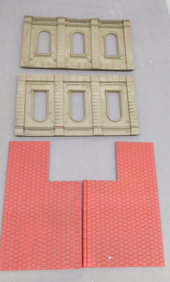Pola 990 Church Building Kit VG/Box