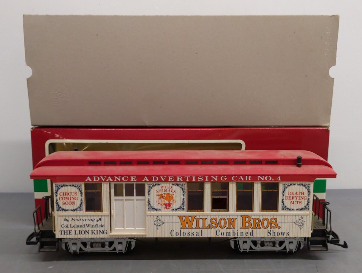 LGB 3181-DG Wilson Bros. Circus Advertising  Passenger Car #4 (Metal Wheels) EX