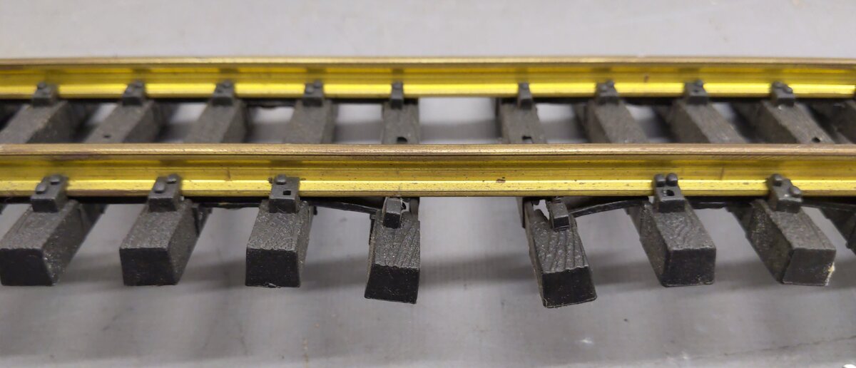 Aristo-Craft 30195 G USA Style Brass 5' Straight Track (Pack of 12) VG