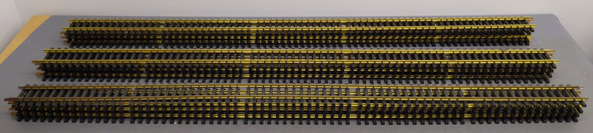 Aristo-Craft 30195 G USA Style Brass 5' Straight Track (Pack of 12) VG