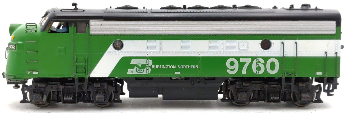 Athearn 3211 HO Scale Burlington Northern F-7A Powered Diesel Locomotive #9760 EX