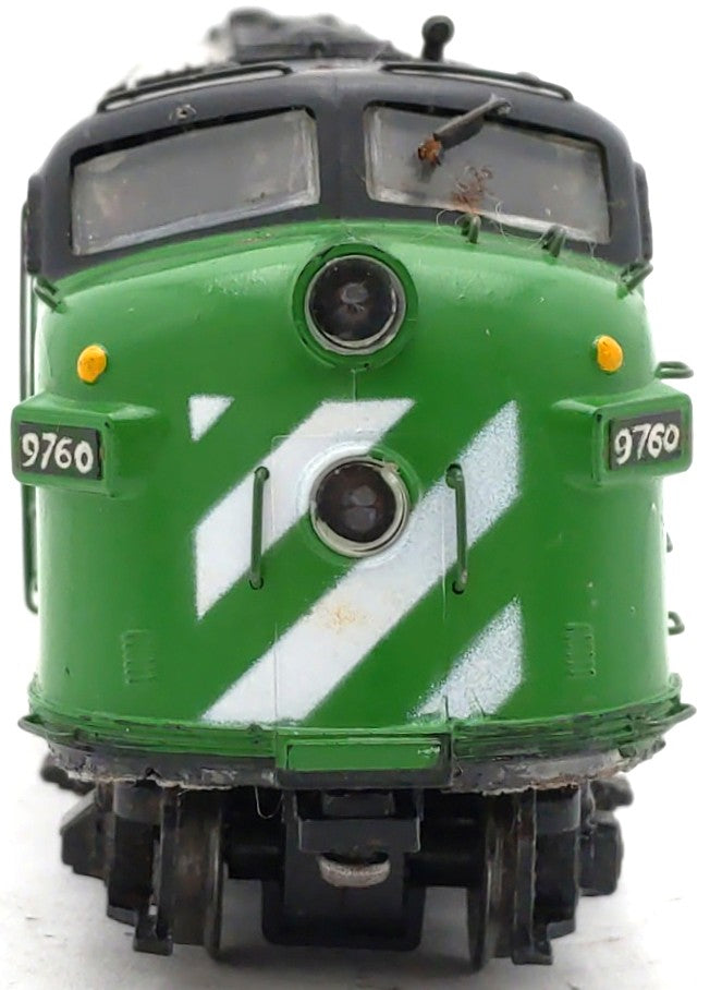 Athearn 3211 HO Scale Burlington Northern F-7A Powered Diesel Locomotive #9760 EX