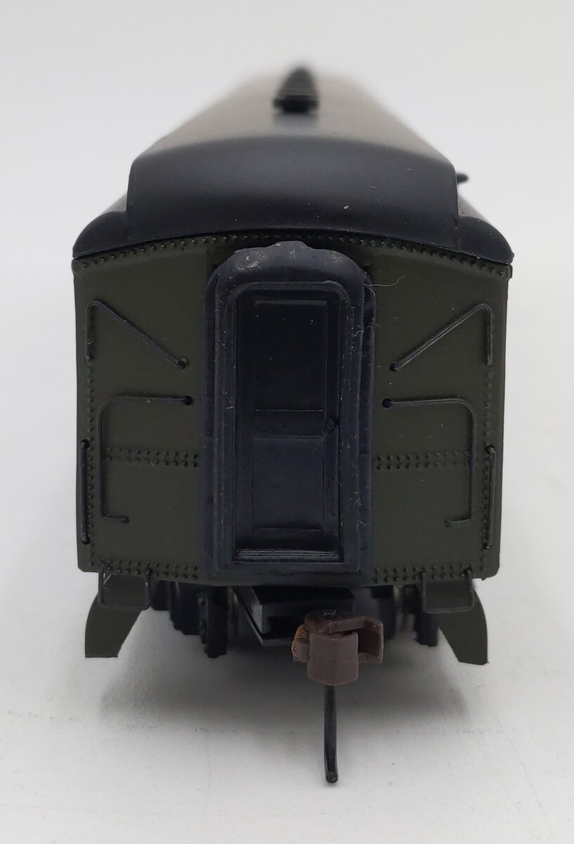 Bachmann 89442 HO Scale Southern Passenger Coach #1394 LN/Box