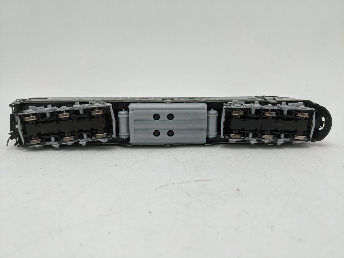 Proto 2000 8038 HO Scale New York Central E8/9 Diesel Locomotive #4040 EX/Box