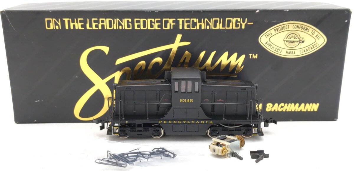 Bachmann 41-0804-14 HO Pennsylvania GE 44 Ton Diesel Switcher #9348 VG/Box