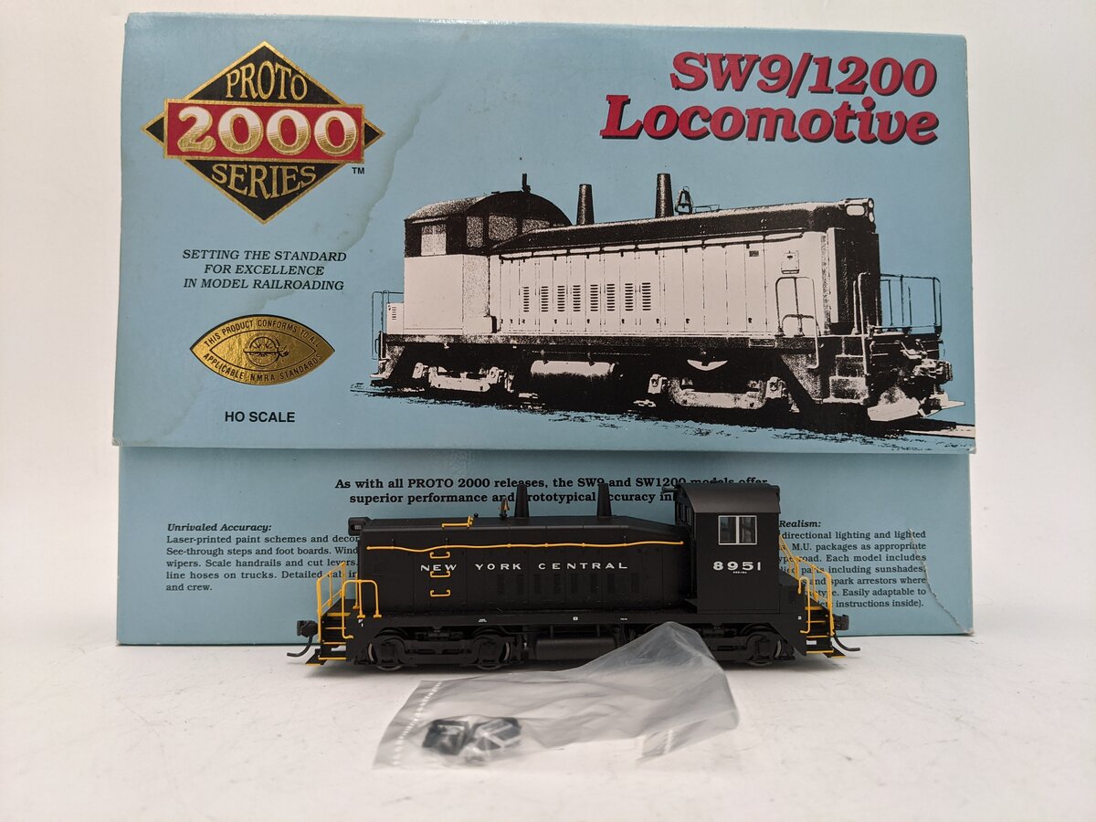 Proto 2000 21139 HO Scale NYC SW9 Diesel Locomotive #8951 EX/Box