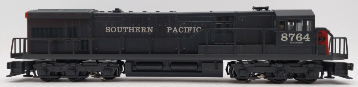 Williams U33-19 O Gauge Southern Pacific U33C Diesel Locomotive #8764 EX/Box