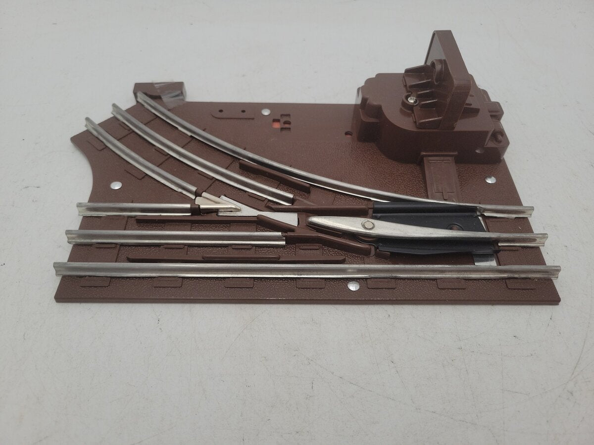 Lionel 6-65022 O27 Right Hand Manual Switch Turnout EX/Box