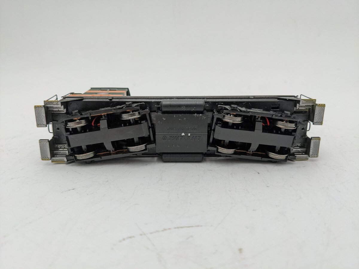 Proto 2000 21136 HO Scale Great Northern SW9 Diesel Switcher #14 EX/Box