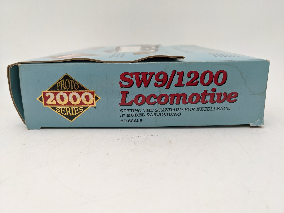 Proto 2000 21136 HO Scale Great Northern SW9 Diesel Switcher #14 EX/Box
