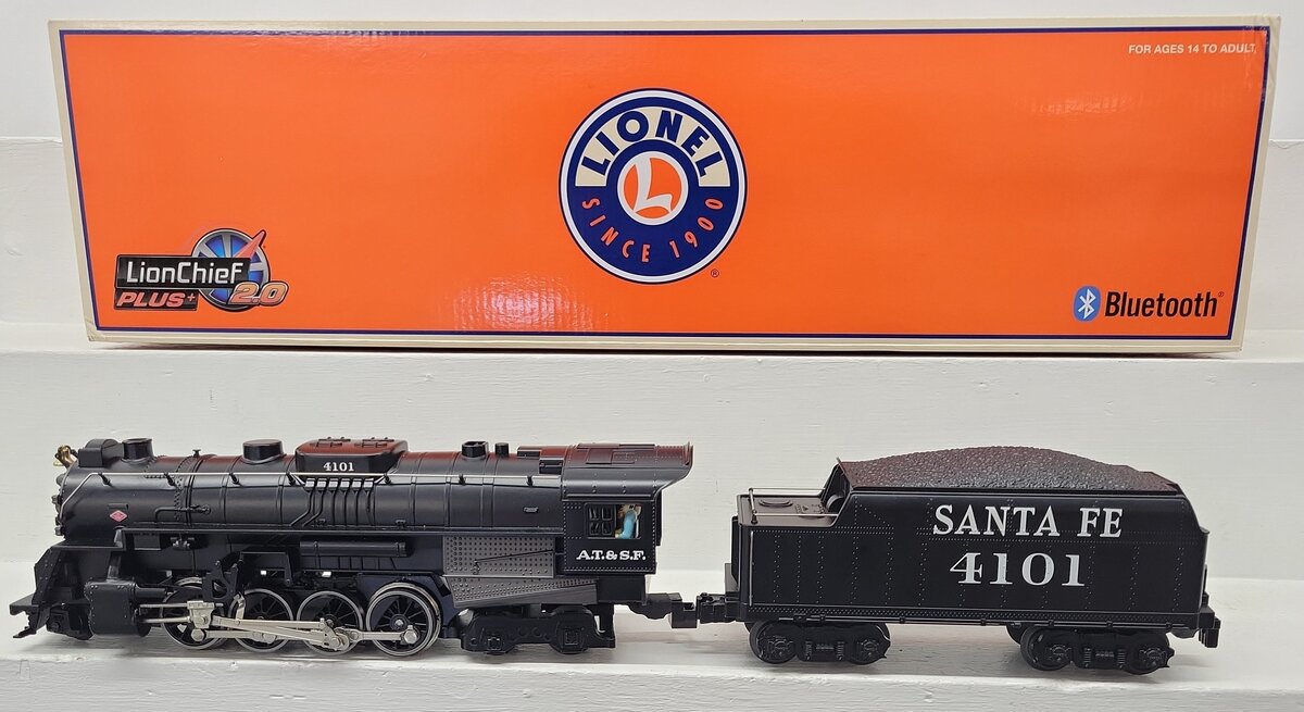 Lionel 1932010 O Santa Fe LionChief Plus 2.0 Berkshire Steam Locomotive #4101 EX/Box
