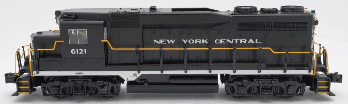 Williams 22901 O New York Central GP30 Diesel Locomotive #6121 EX/Box
