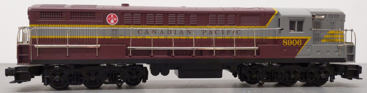 MTH 20-2183-1 Canadian Pacific FM Trainmaster Diesel Engine w/PS 1.0 #8906 EX/Box