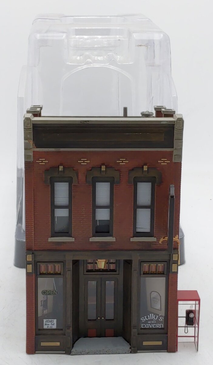 Woodland Scenics BR5850 O Scale Built-&-Ready Sully's Tavern Building EX/Box