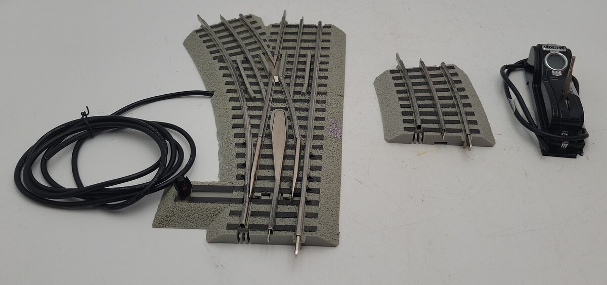 Lionel 6-12045 O36 Left Hand Remote-Control FasTrack Curved Switch Turnout EX/Box