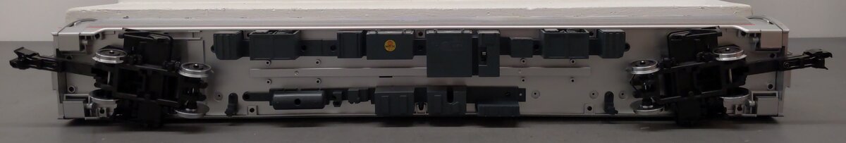 LGB 33224 G Scale Amtrak Amfleet Phase V Cafe Car #20035 (Metal Wheel) EX/Box