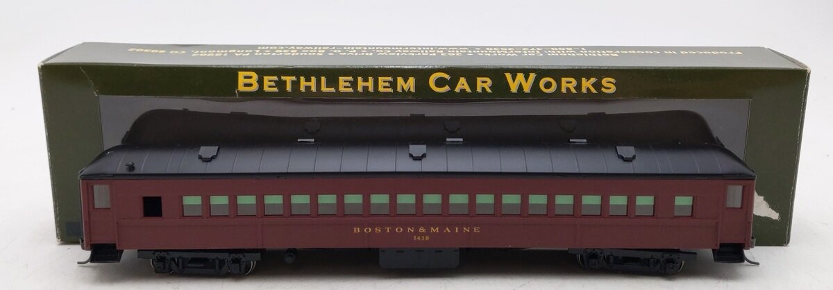 The Bethlehem Car Works BCW5211-03 HO Boston & Maine Coach Car #1419 LN/Box