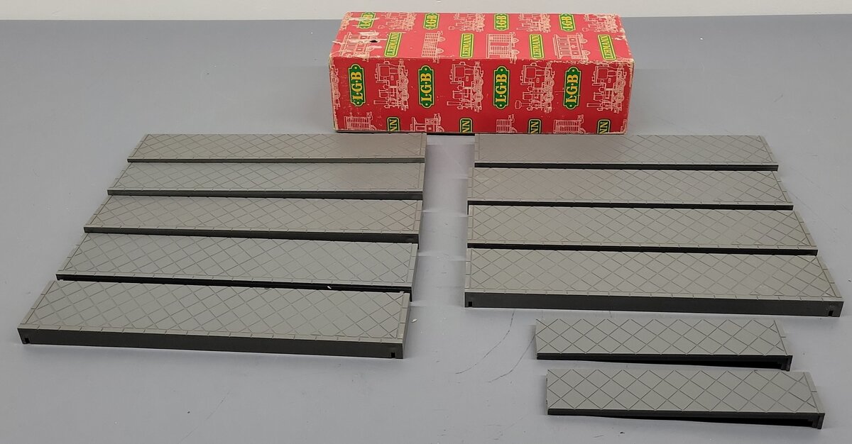 LGB 5034 G Scale Gray Plastic Platform Set VG/Box