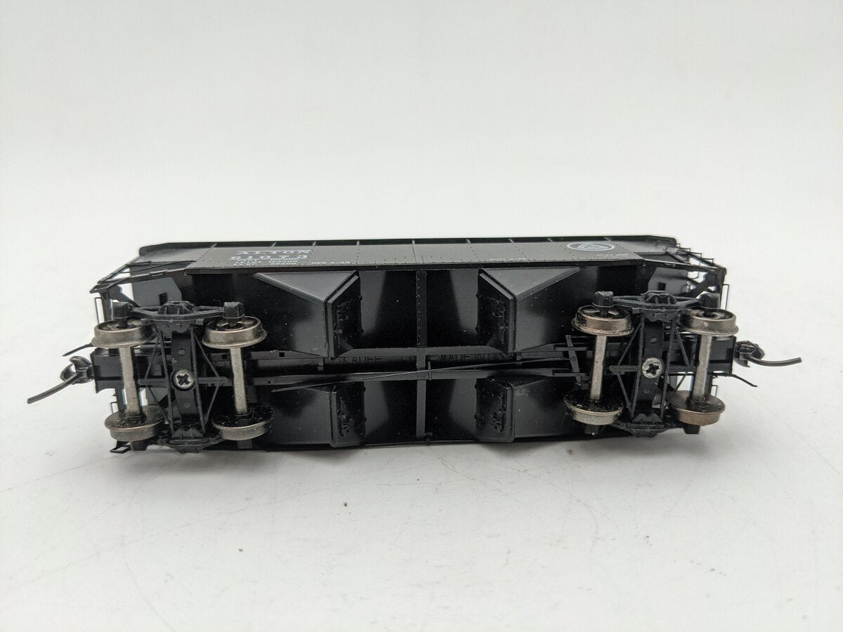 Kadee 7519 HO Scale Alton Road 50 Ton AAR Std 2-Bay Offset Open Hopper #61073 EX/Box