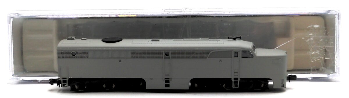 Life Like 7067 N Undecorated Alco Diesel Locomotive EX/Box