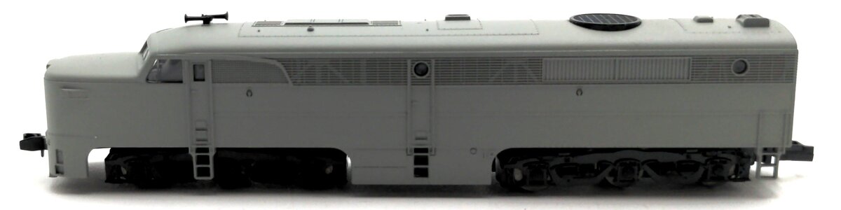 Life Like 7067 N Undecorated Alco Diesel Locomotive EX/Box