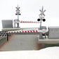 Lionel 6-12062 O Grade Crossing With Gates & Flashers EX