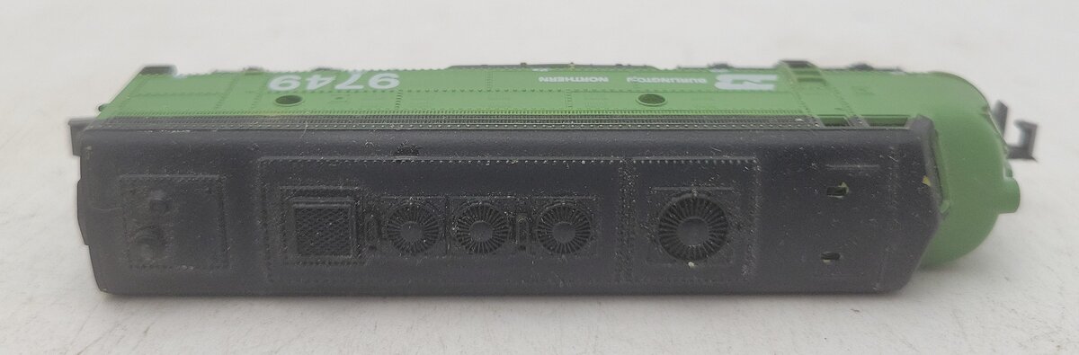 Bachmann 4649 N Scale Burlington Northern Diesel Locomotive # 9749 EX/Box