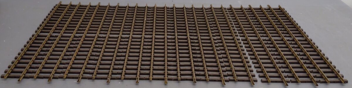 LGB 1060 G Scale 600mm 24" Brass Rail Straight Track (Box of 12) VG/Box