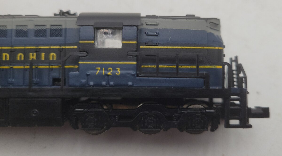 MRC 7123 N Scale Baltimore & Ohio RSD-15 Diesel Locomotive #7123 EX/Box