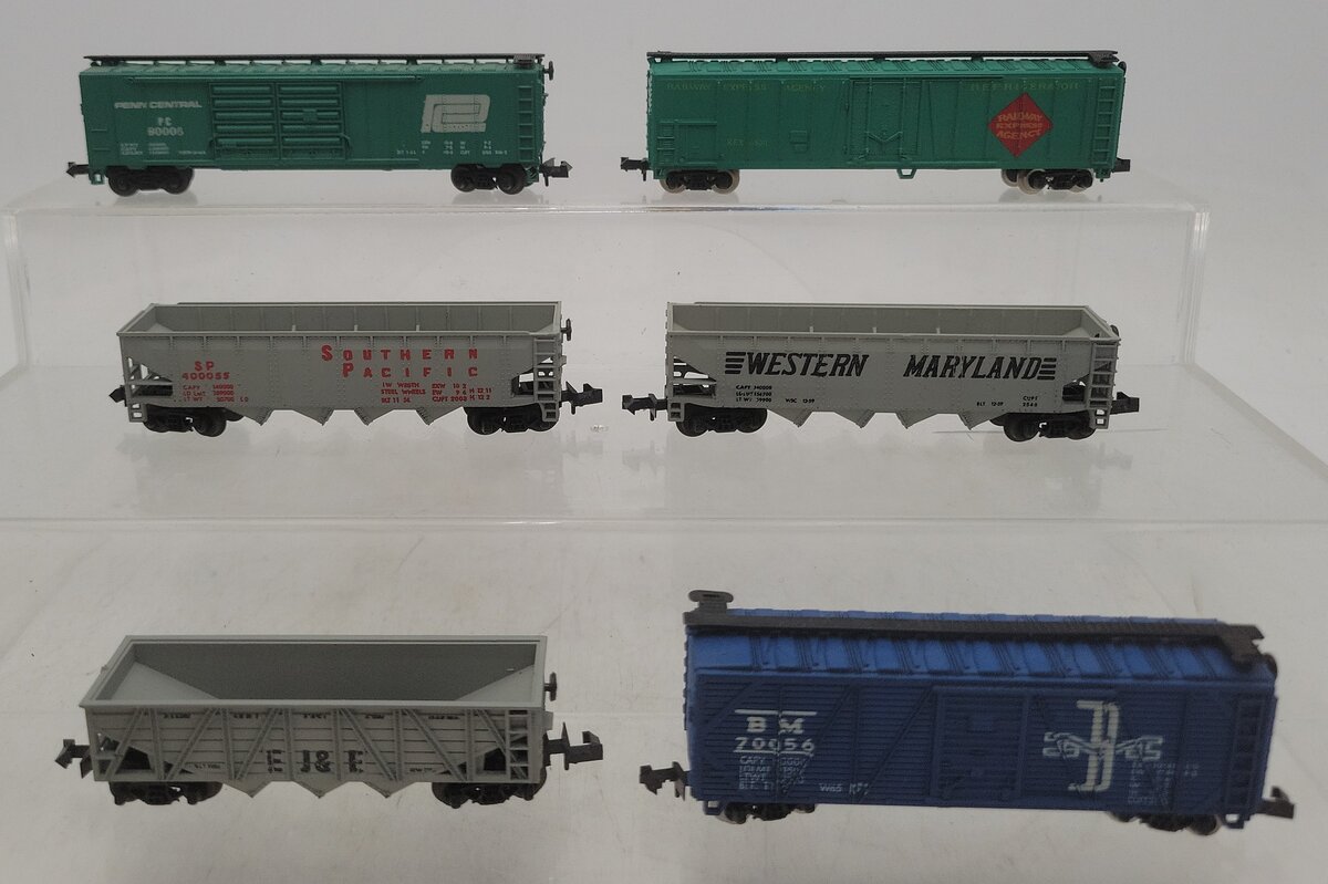 Trix & Other N Scale Assorted Freight Cars: #70056, #400055, #80008 [6] EX