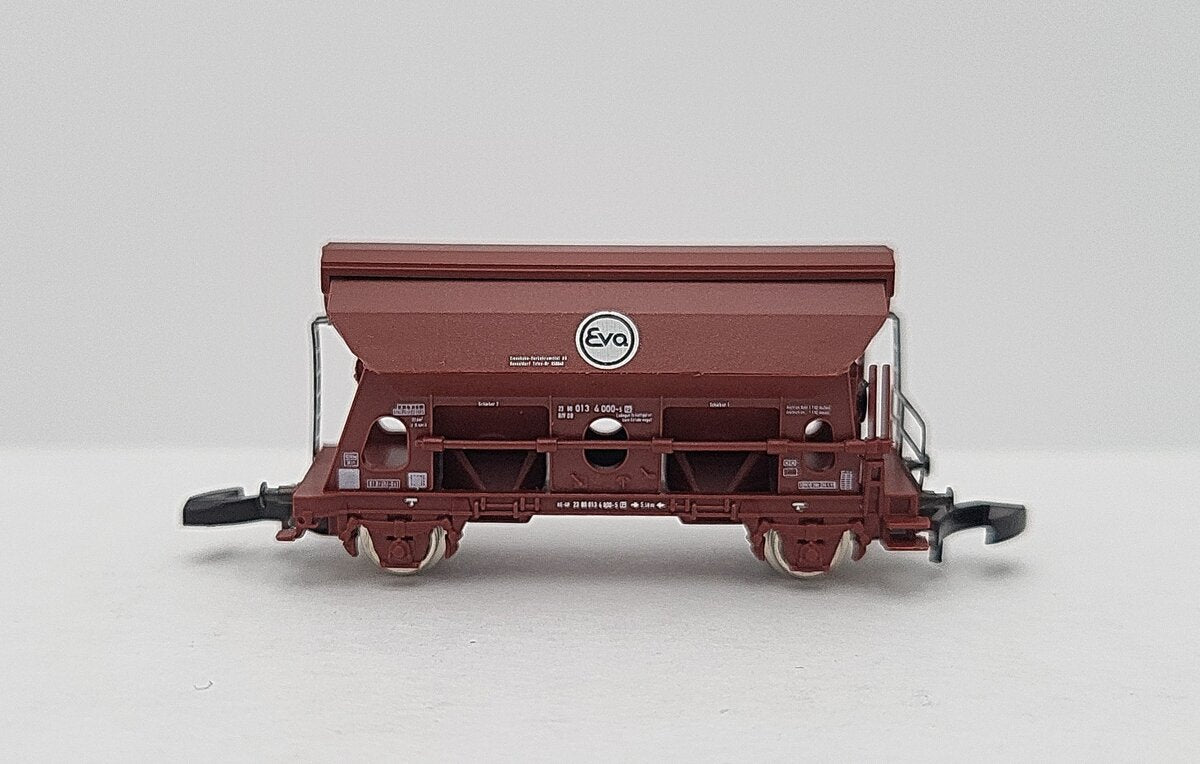 Marklin 82375 Z Scale Eva Hopper Car w/Load LN