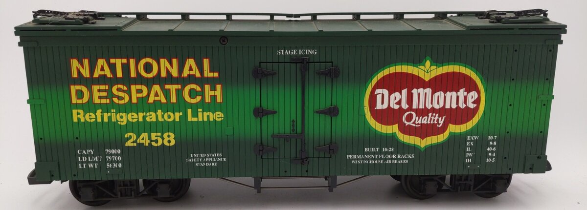 USA Trains R1650 G Scale National Despatch Del Monte Quality Reefer Car #2458 EX