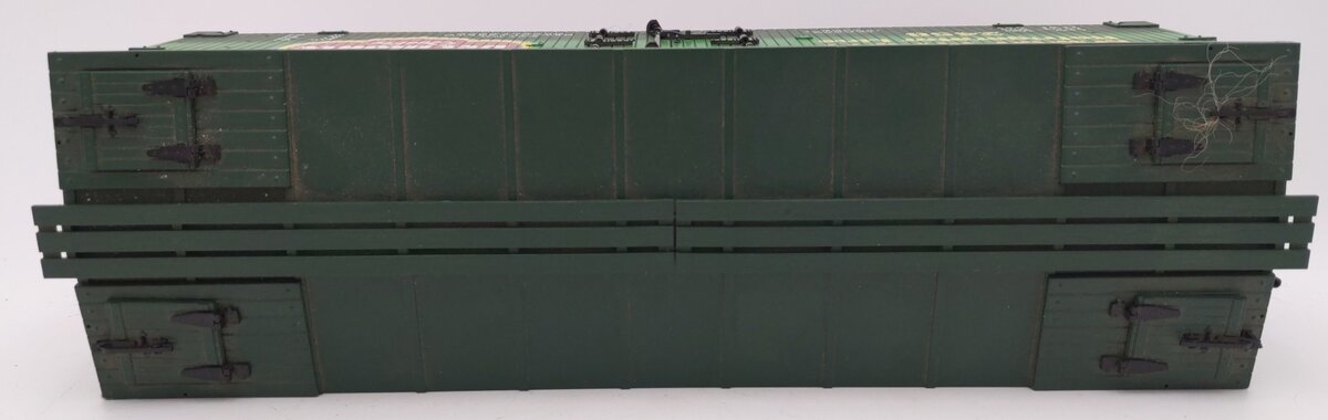 USA Trains R1650 G Scale National Despatch Del Monte Quality Reefer Car #2458 EX