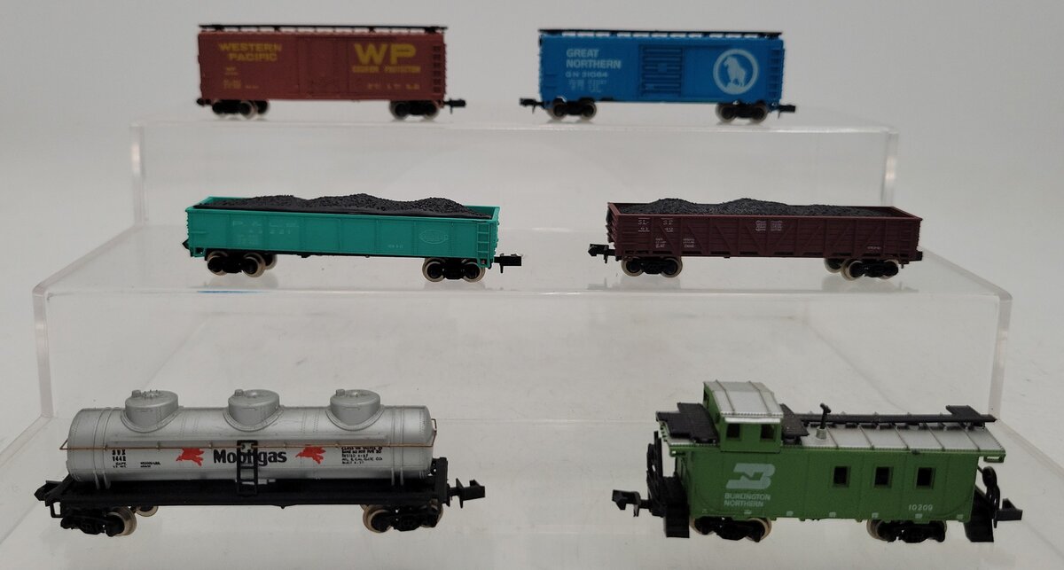 Bachmann N Scale Assorted Freight Cars: #10209, #31064, #43221, #6140 [6] EX