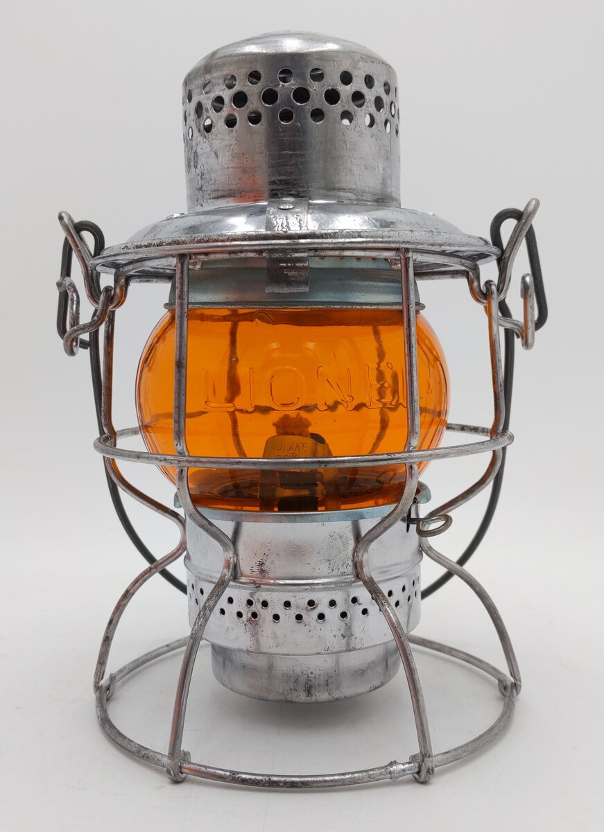Lionel 59510 LCCA 25th Anniversary Kerosene Lantern - Amber VG/Box