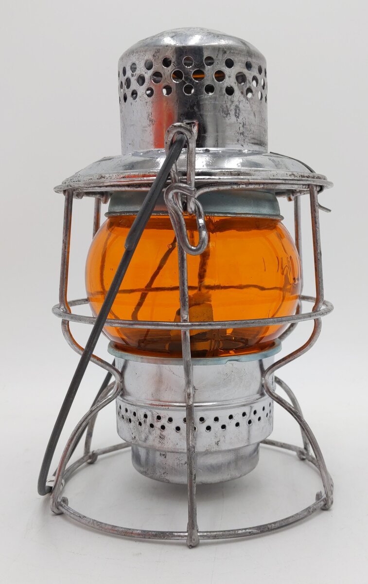 Lionel 59510 LCCA 25th Anniversary Kerosene Lantern - Amber VG/Box