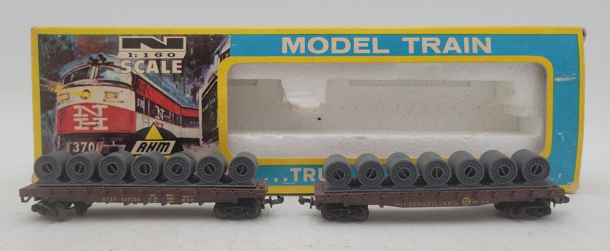 AHM 44551-J N Scale ATSF & Pennsylvania 2 Pcs. Flatcars w/Cable Reels EX/Box