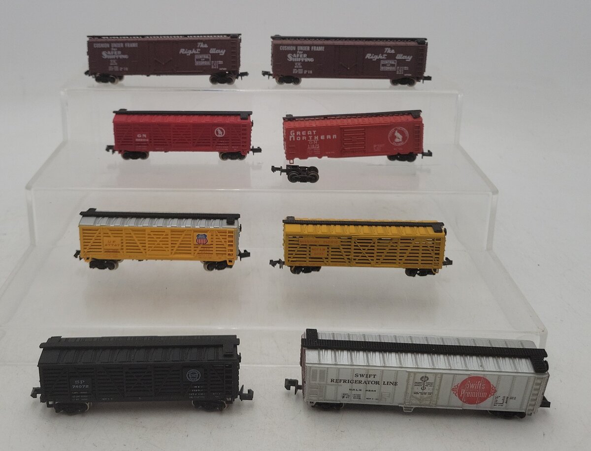 Bachmann, Trix & Atlas N Scale Assorted Boxcars: #47747, #74072, #682014 [8] EX
