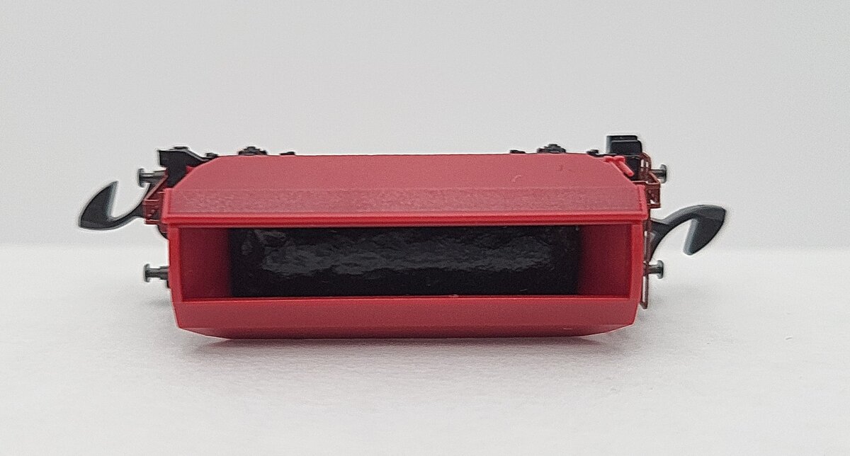 Marklin Z Scale "B" Dump Car W/ Coal Load EX