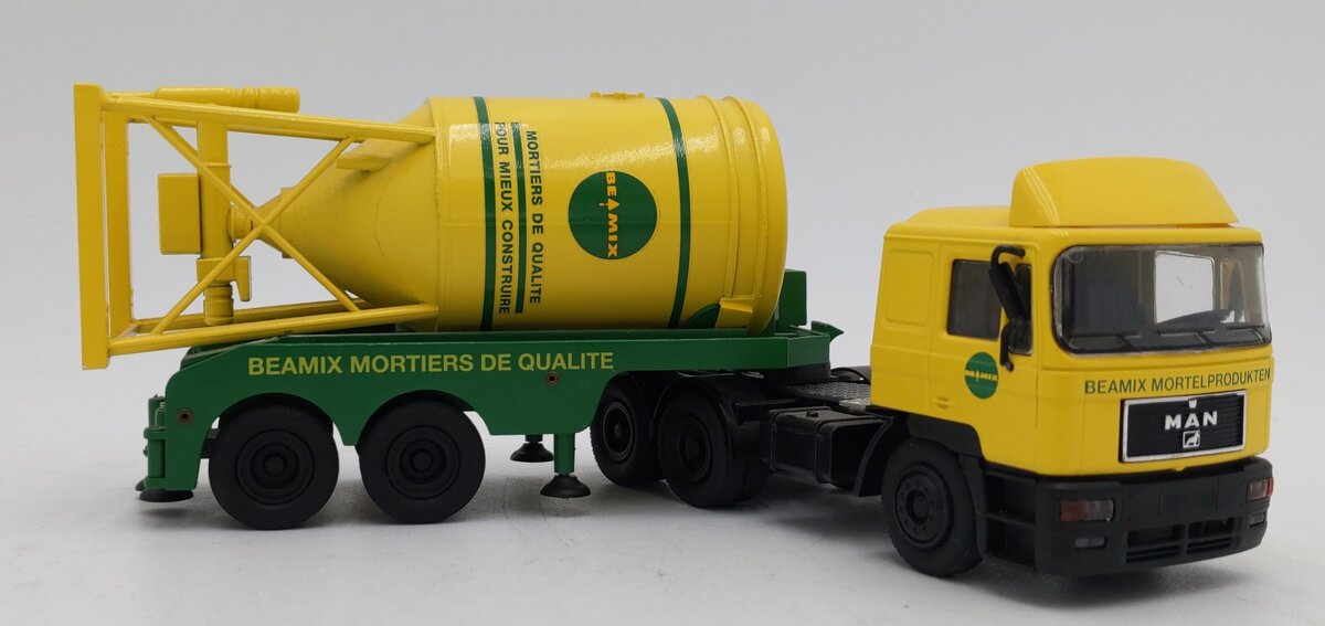 Conrad 6103 1:50 Diecast MAN Beamix Cement Silo Setting Tractor Trailer EX/Box