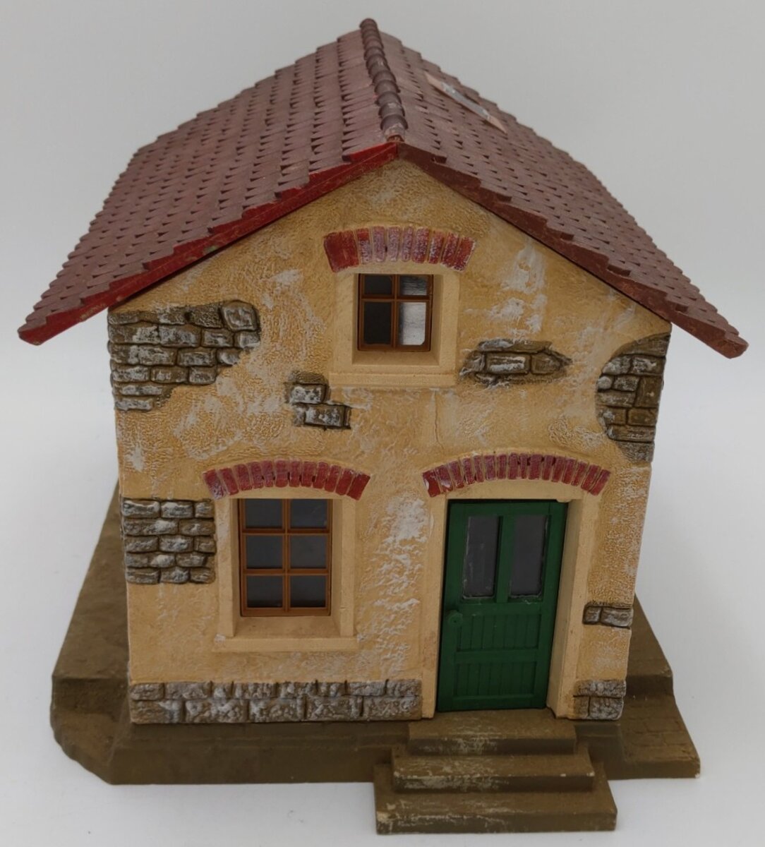 Pola 900 G Scale Assembled Kleinbach Station VG