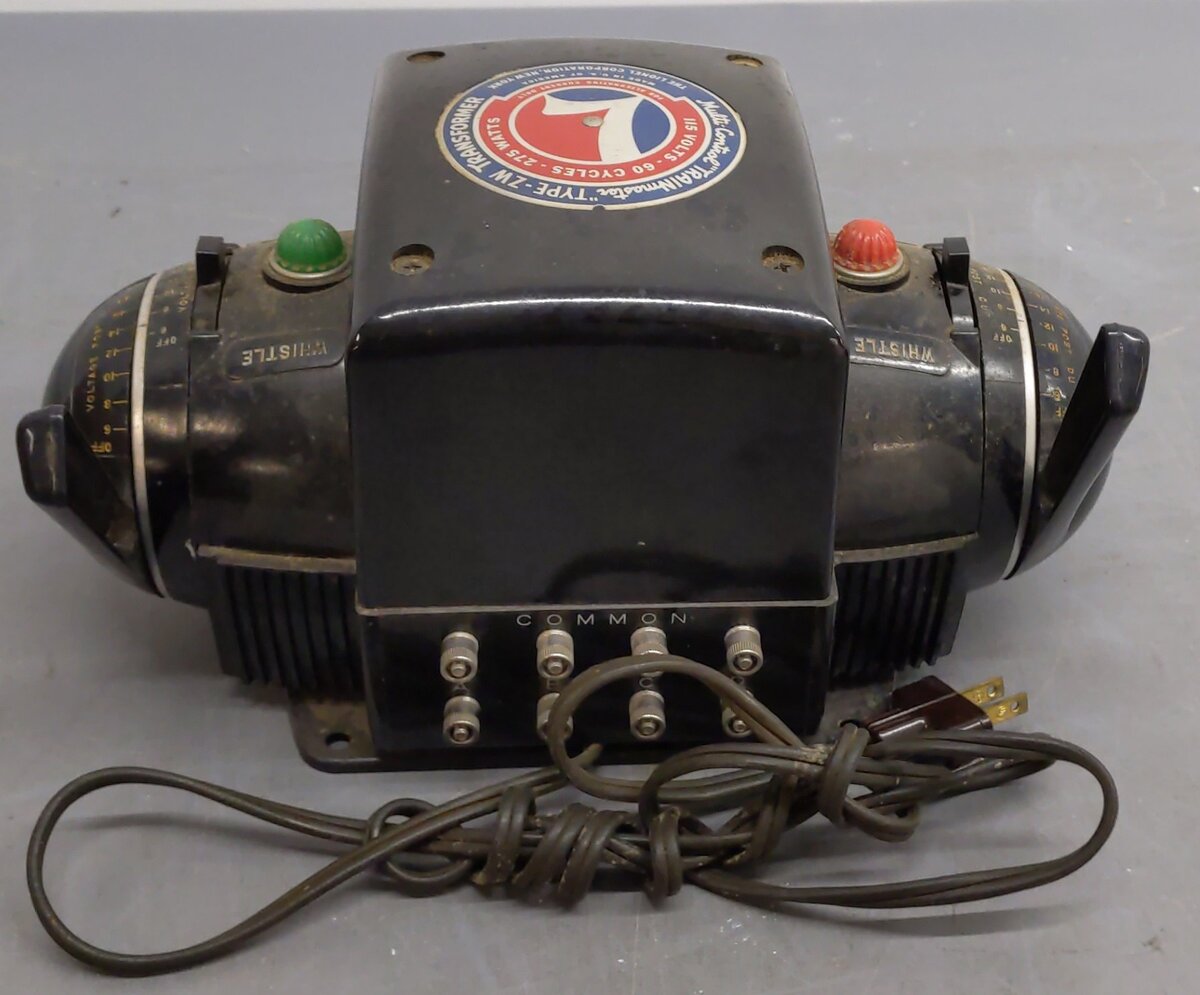 Lionel ZW Vintage O Trainmaster 275 Watt Transformer with Whistle VG/Box