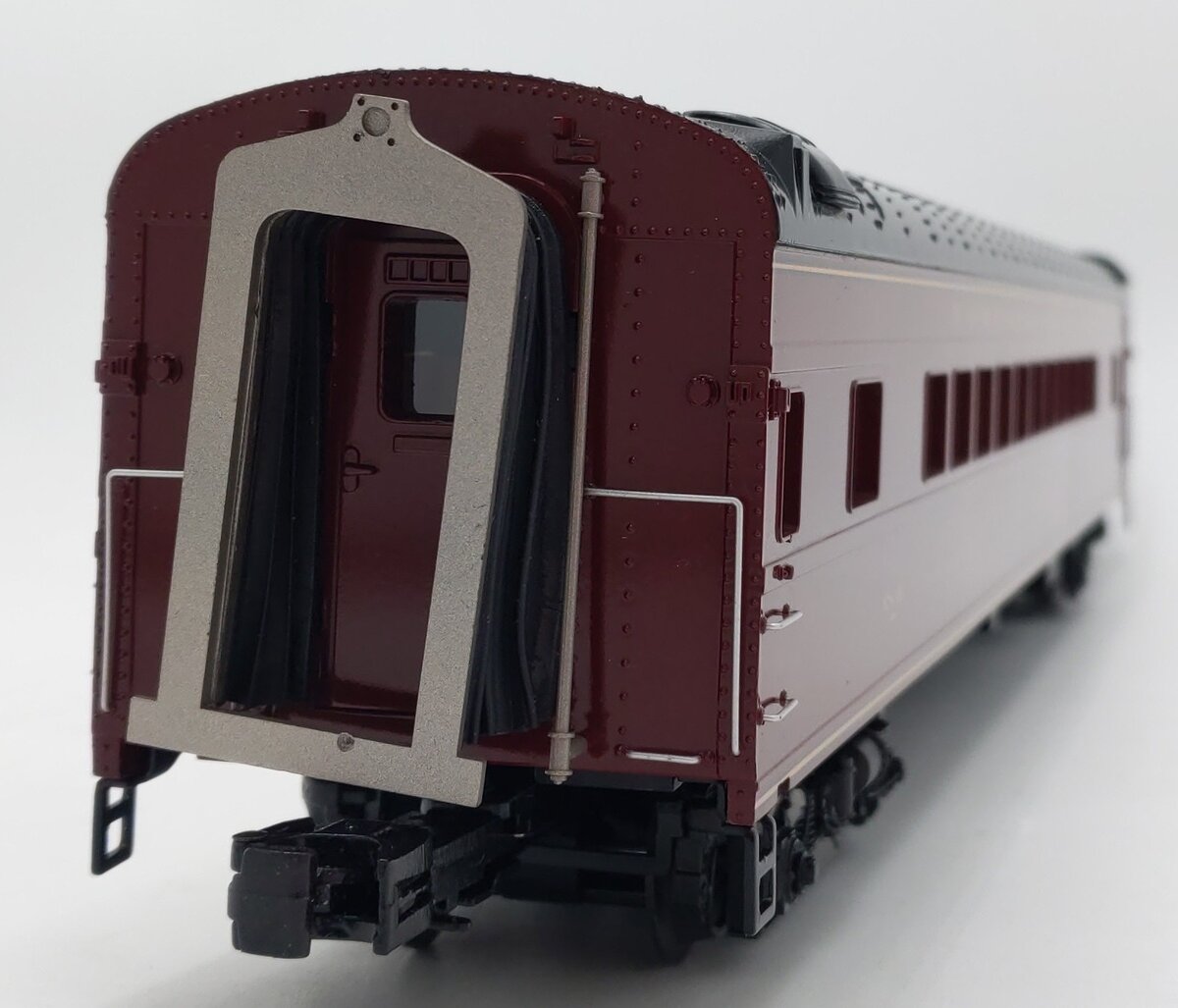 MTH 20-61015 O Norfolk Southern 70' Streamlined Coach Passenger Car LN/Box