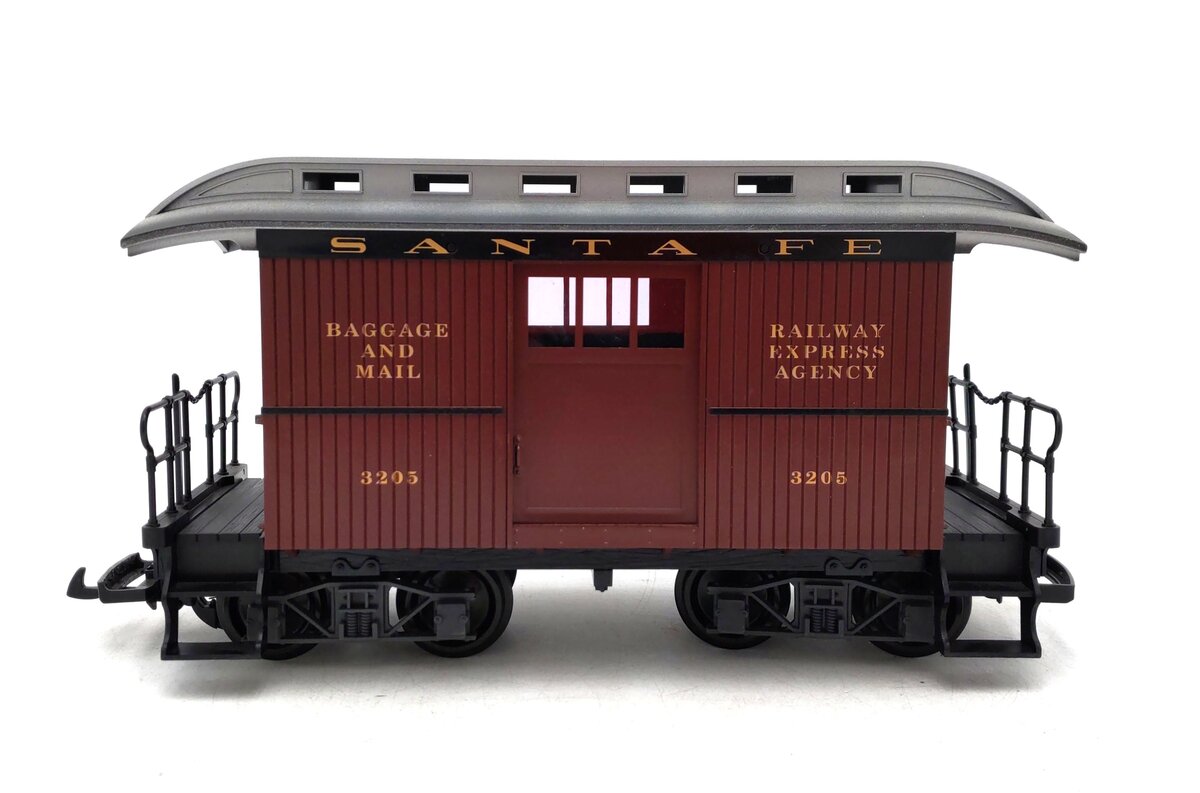 LGB 32050 G Scale Santa Fe Baggage Car LN