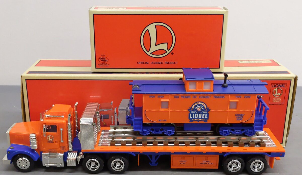 Lionel TMT-18405 O Gauge Flatbed Toy Truck with Operating Lights-Sound Caboose EX/Box