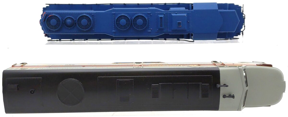 Atlas & Athearn HO Assorted Diesel Locomotives: 850, 7400 [2]