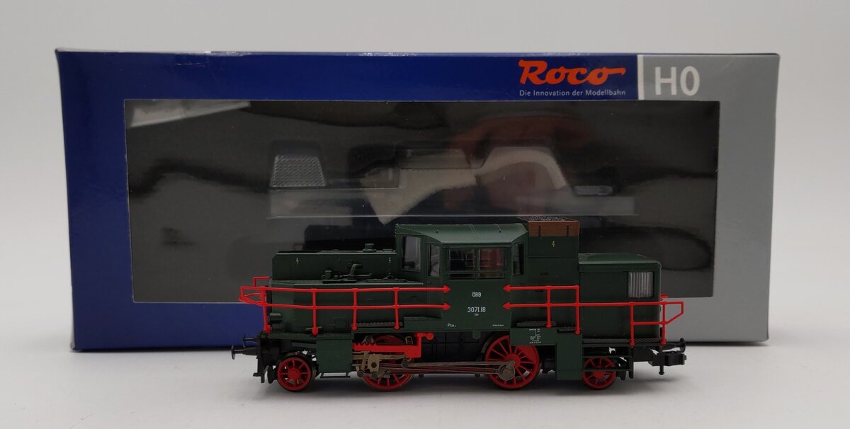 Roco 63305 Ho Scale OBB Class 3071 tank locomotive #3071.18 EX/Box – Trainz