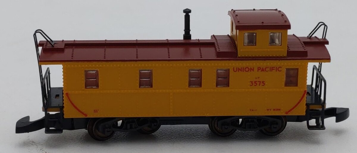 Marklin 82499-14 Z Scale Union Pacific Caboose #3575 EX/Box
