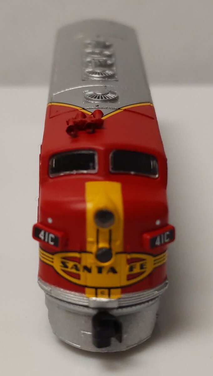 American Z-Line 63001-4 Z Scale Santa Fe Locomotive #41C LN/Box